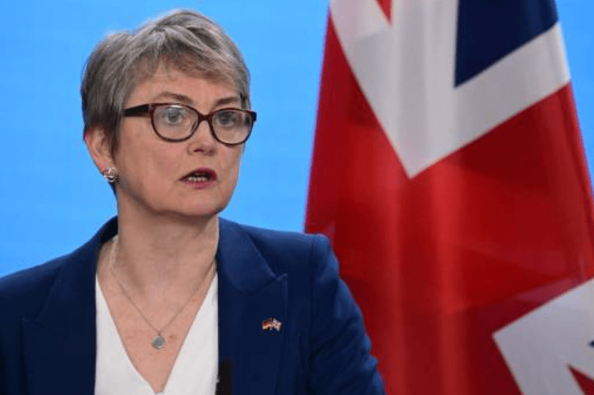 英國外相顧綺慧（Yvette Cooper）在社交平台發文表示，大埔發生的駭人火災令人「痛心疾首」。法新社