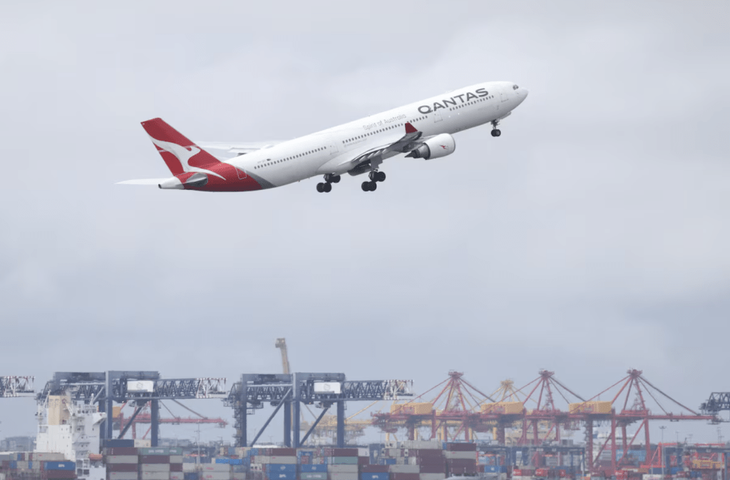 美以與伊朗的戰爭導致中東領空及樞紐機場大範圍關閉。路透社