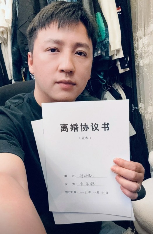 李喜梅和大雙最終於今年4月離婚。 李喜梅和大雙最終於今年4月離婚。