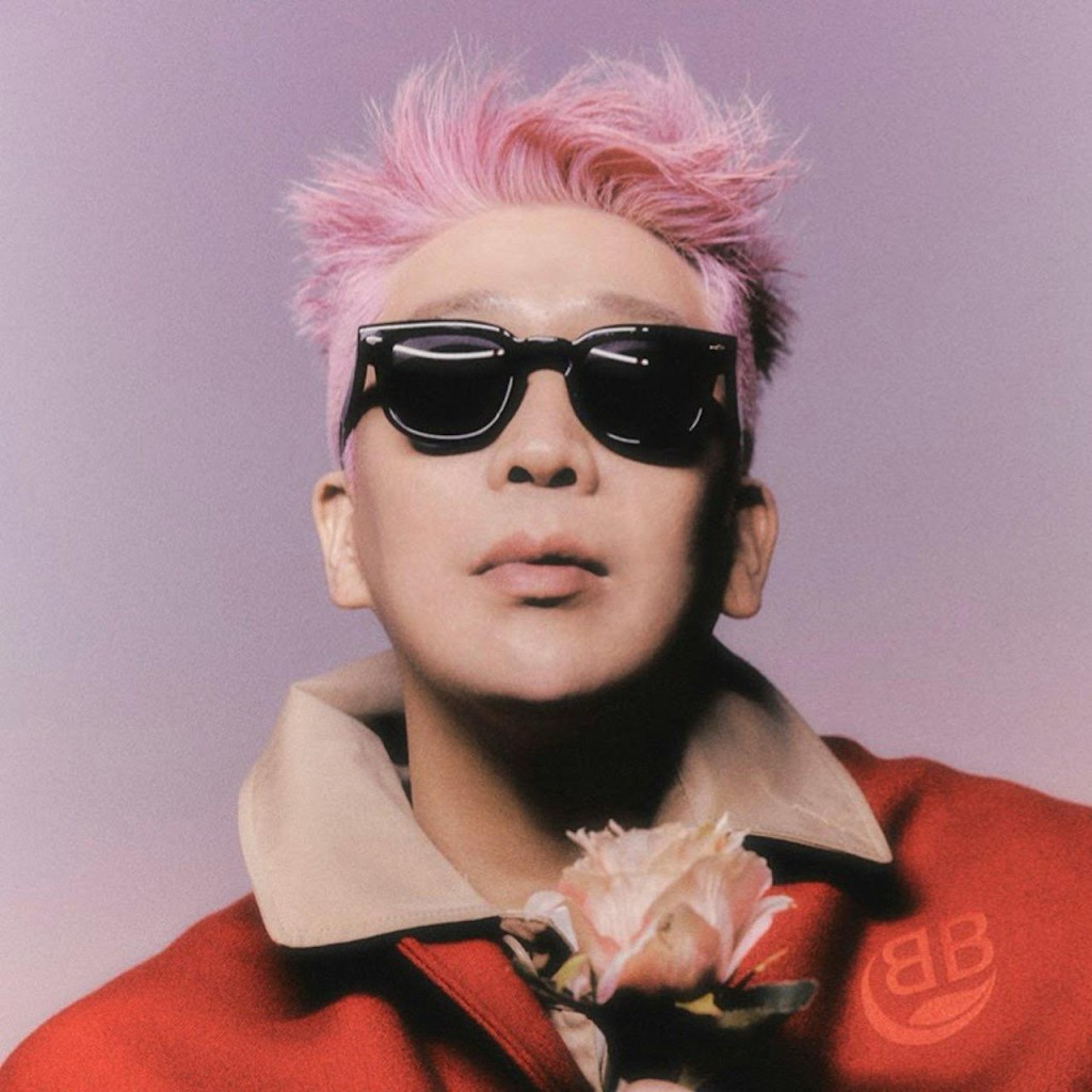 MC夢去年涉與One Hundred代表車佳媛發展婚外情，被解除在One Hundred的職務。