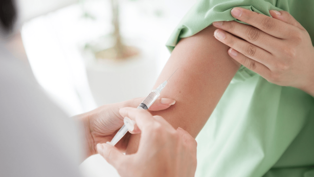 癌症疫苗最快10年内面世 及早逆转癌前病变 首批肺癌疫苗明年起开始试验