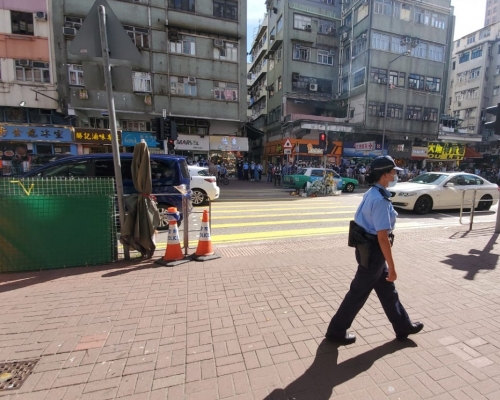 廣福道意外現場仍堆放了致祭的鮮花。資料圖片