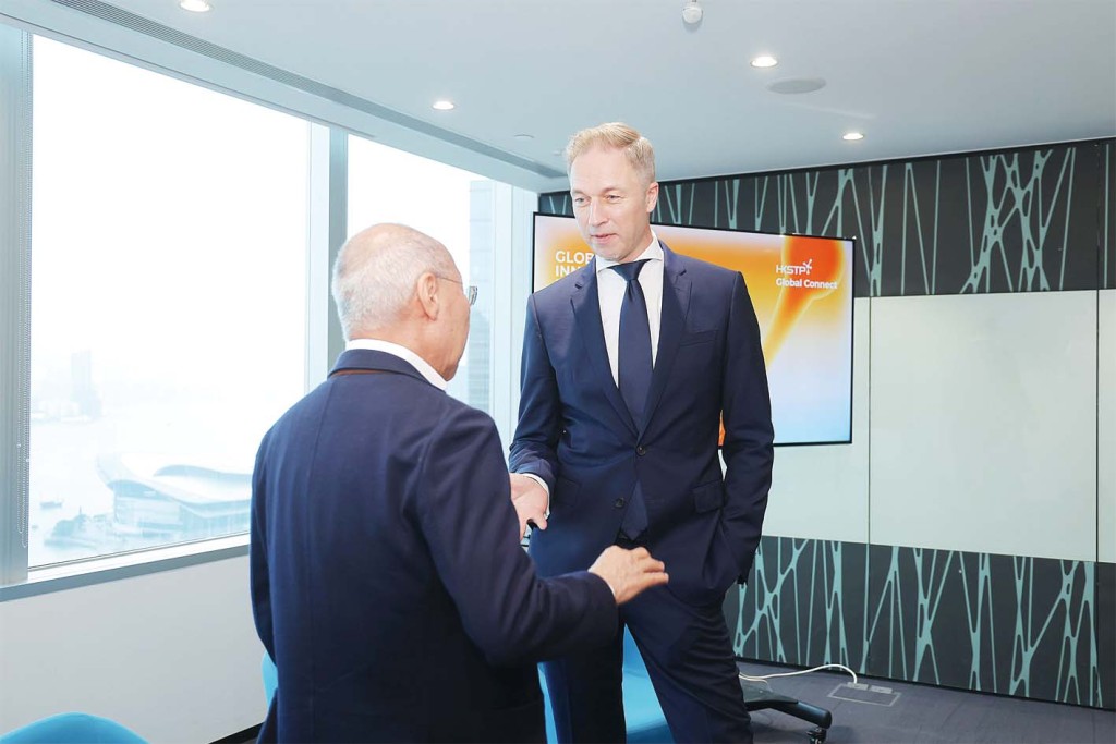 荷蘭駐香港及澳門總領事Maurits ter Kuile就「Global Connect」計劃分享見解。