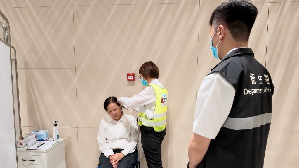 新皇岗口岸演习模拟发现发烧旅客 衞生署联动多部门强化检疫应变