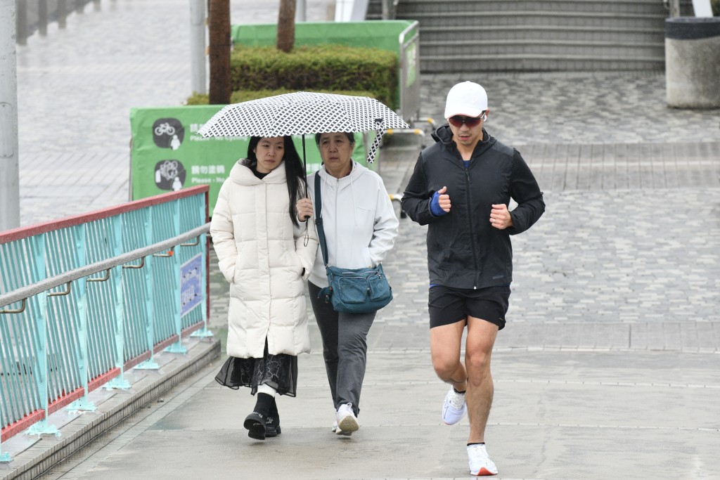 天文台料天氣顯著轉冷。