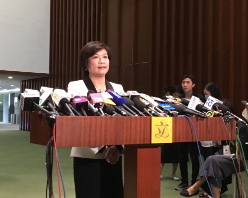 梁美芬表示，許智峯涉搶手機已涉刑事成份。