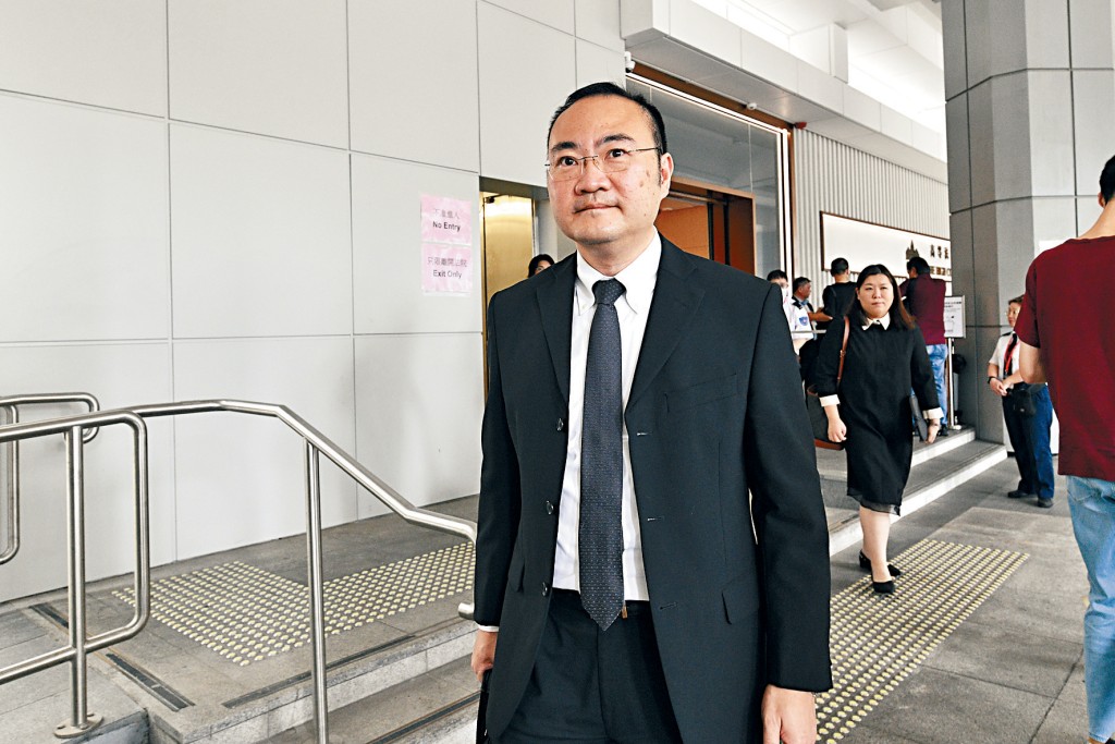 警方軍械法證課專家李啟輝作供。
