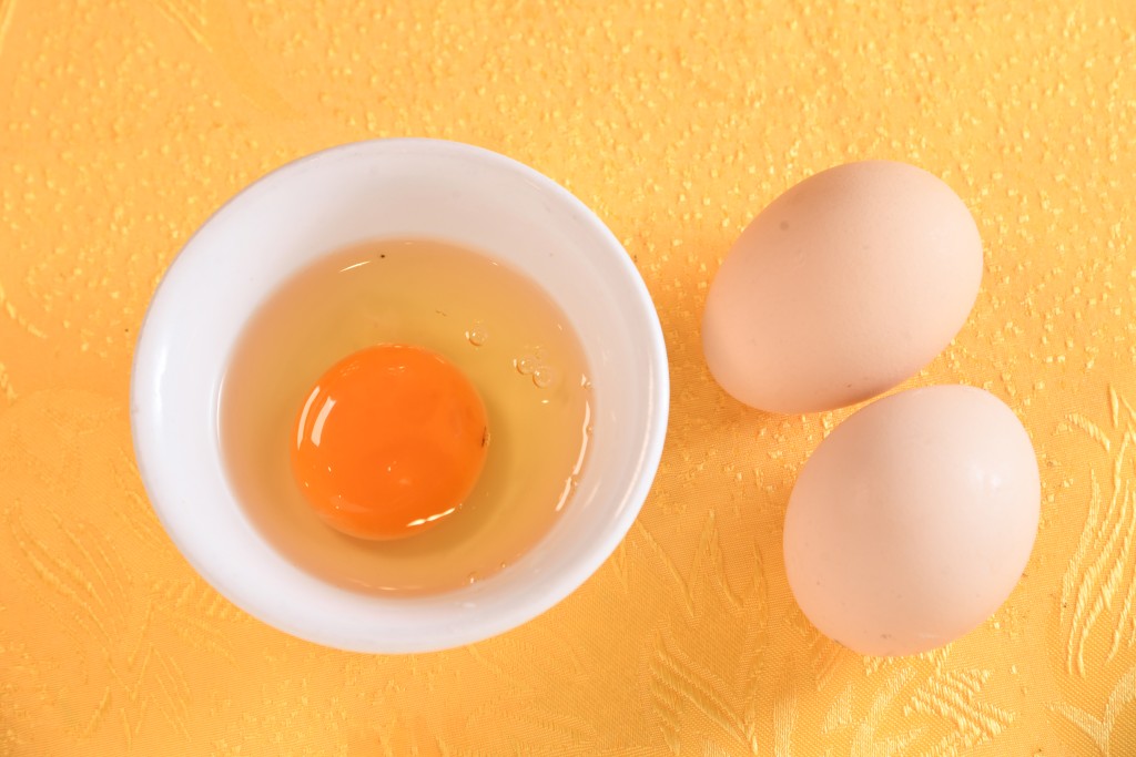日本、美国等地先后爆发禽流感，令去年本港的鸡蛋供应一度紧张。资料图片
