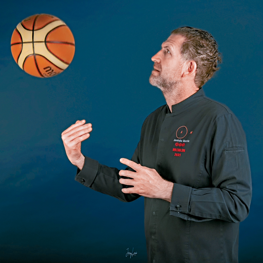 由職業籃球員改變賽道，成為法國頂尖名廚的Alexandre Mazzia。