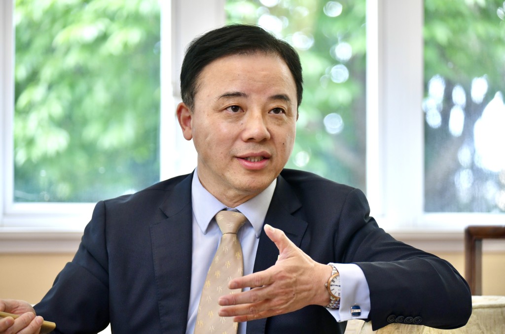 張翔指其目標一直很明確,就是要幫助港大成為一所全球頂尖的大學。 張翔指其目標一直很明確,就是要幫助港大成為一所全球頂尖的大學。