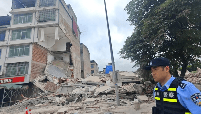 柳州5.2级地震灾难现场。 南国早报