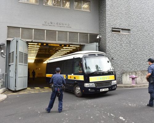 青山灣入境事務中心有一名逾期居留泰籍人士確診。 資料圖片