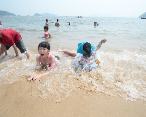 部分地區氣溫高達35度。資料圖片