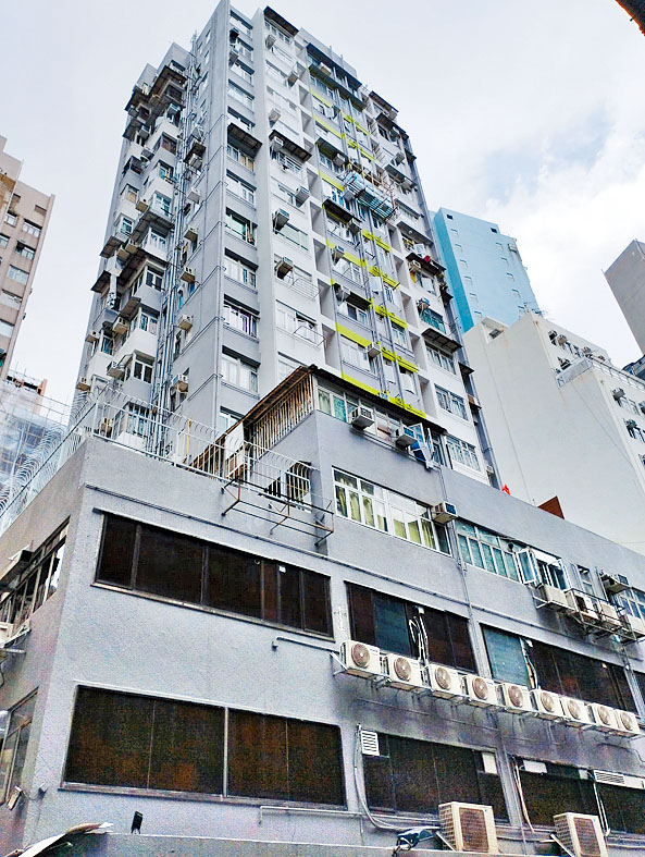 怡齡閣鄰近港鐵佐敦站,交通便利。
