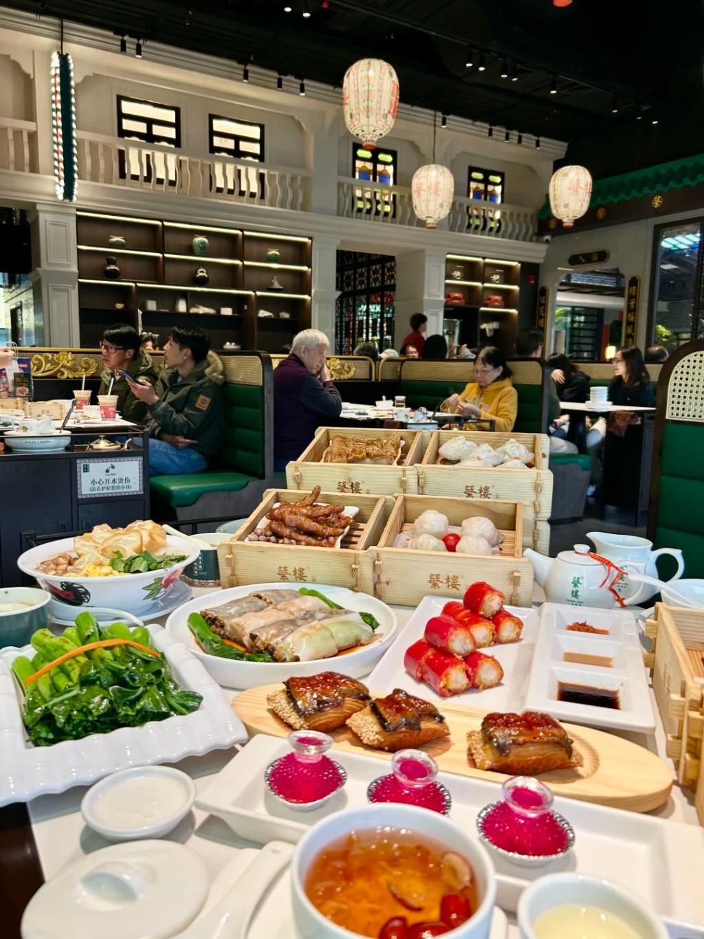 廣東的茶位費文化近年常有爭議。小紅書 廣東的茶位費文化近年常有爭議。小紅書