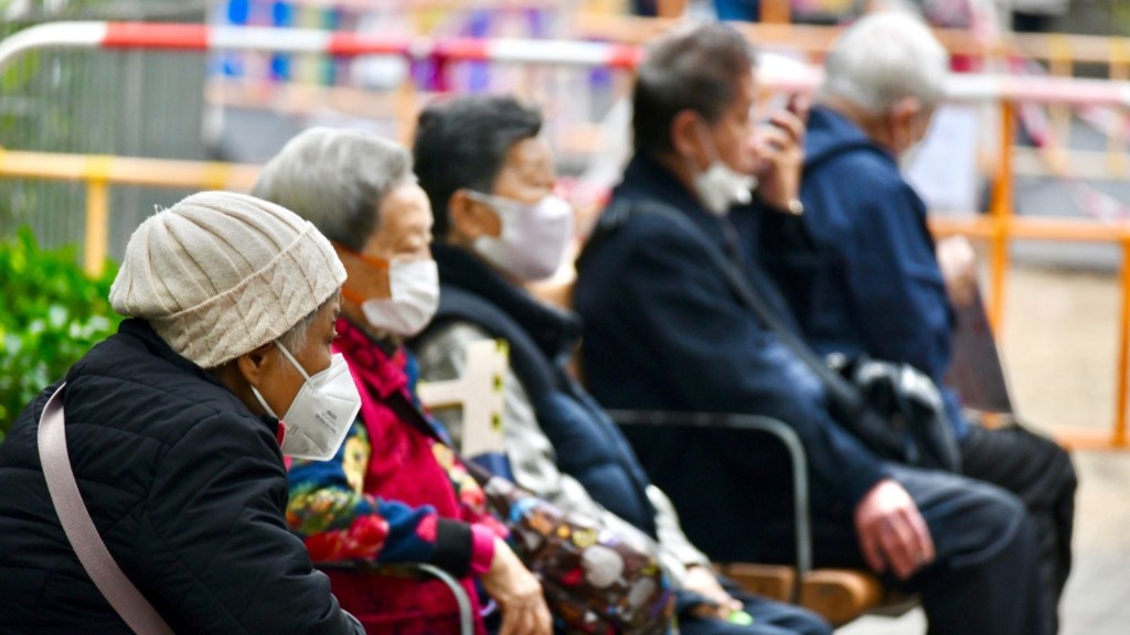 樂齡人士消費投訴｜70旬婦遭狂Sell 30萬美容療程 550年療程要2年做完？美容院因一原因拒退款