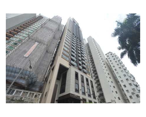 yoo Residence中高層戶減價租出。