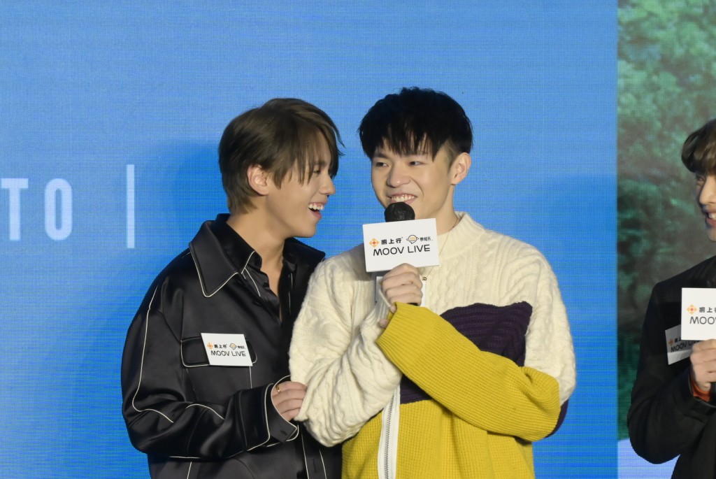 兩人亦會一同演出12月的音樂會。