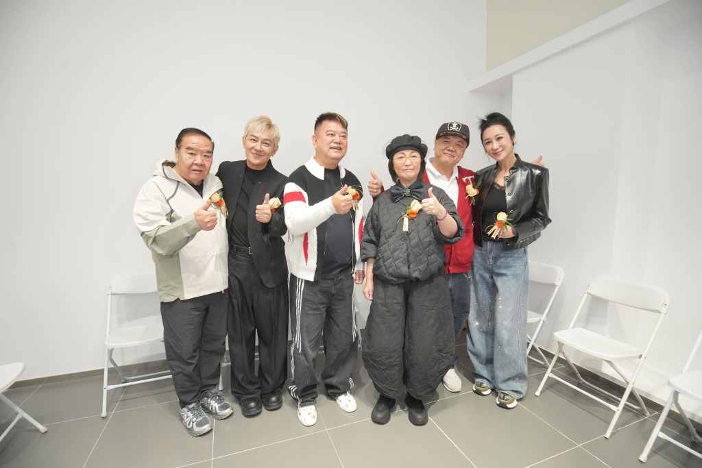  陈浩民表示曾与苑仔直播，被对方口才折服。