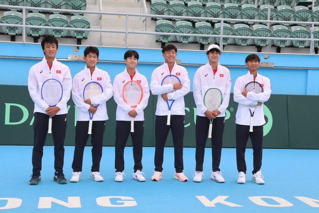 6位球手組成「千禧后」香港台維斯盃隊，成員包括王子夫（右起）、朱鍇泓、黃澤林、鄭肇致、程銘燦及譚善恆。徐嘉華攝