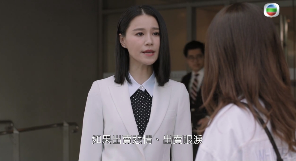 黃翠如是高Ling的家姐。