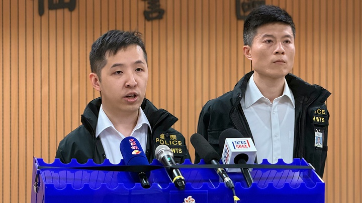 警方交代案情。曾志恆攝