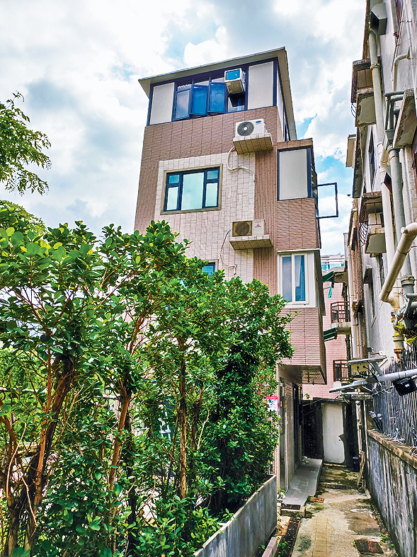 粉嶺麻笏村51A號地下銀主盤，開拍價110萬。