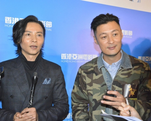 樂仔（右）跟張晉於裡戲有不乏打鬥場口，由地面打到落水底。