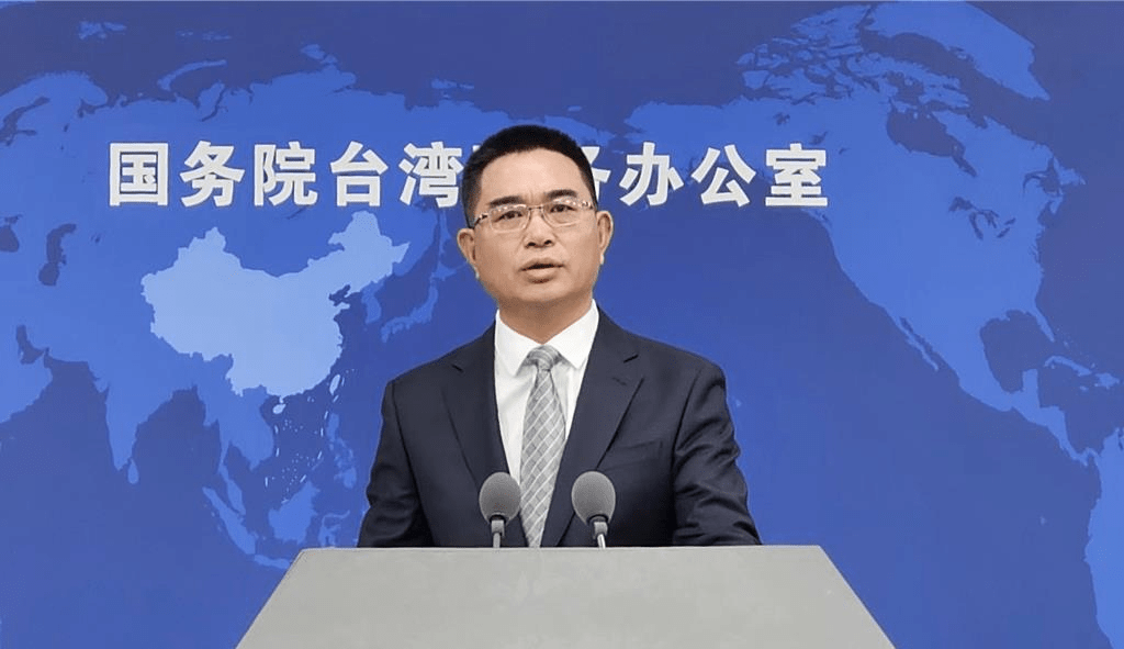 国台办发言人陈斌华表示将出台法律打击台独份子分裂国家。