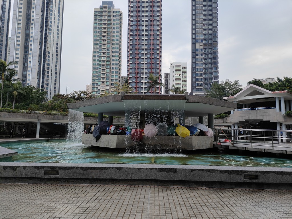 通州街公园成为西九龙最多无家者露宿的热门地点。(莫家文摄)