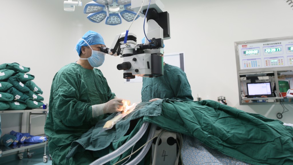 《条例》订明，任何组织或者个人不得强迫、欺骗或者利诱他人捐献人体器官。（新华社）