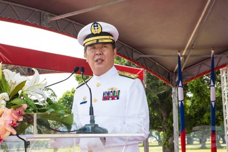 黄曙光声称建造潜艇只是为了防守台湾。军闻社
