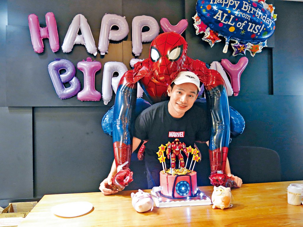 王梓軒被公司同事嘲笑為大細路。