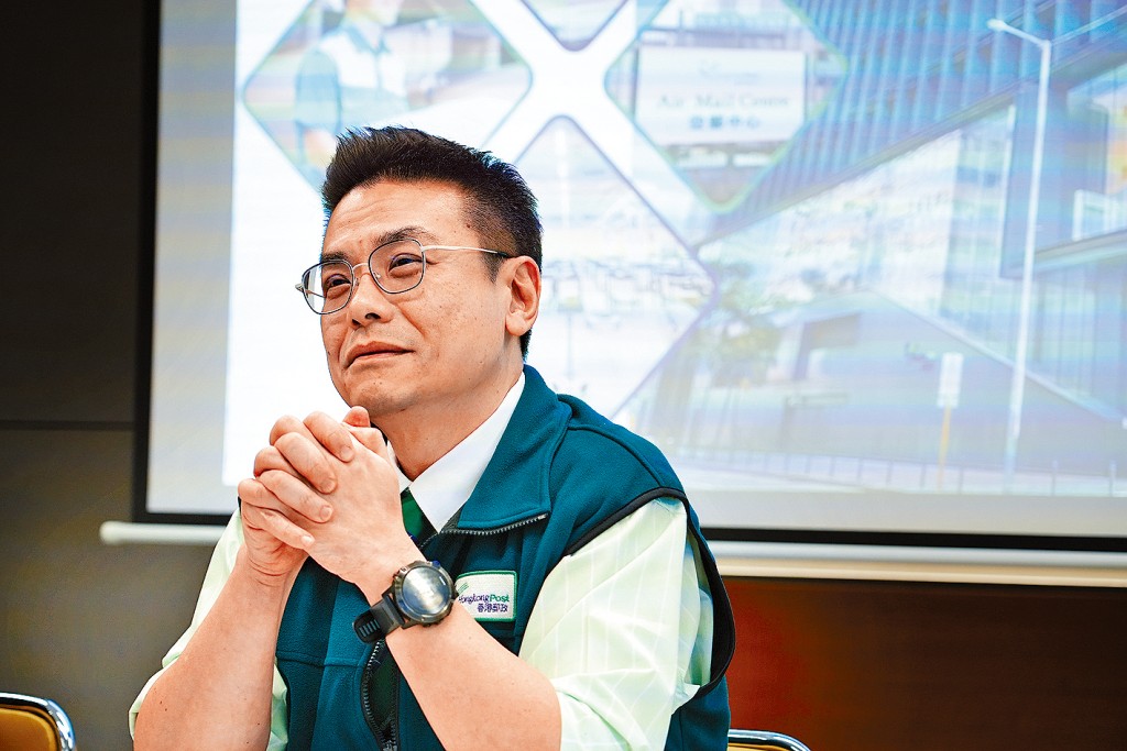 陳耀輝指，作為香港郵政的一分子，與同事一直以來的目標均是為市民提供有溫度、貼心的服務。
