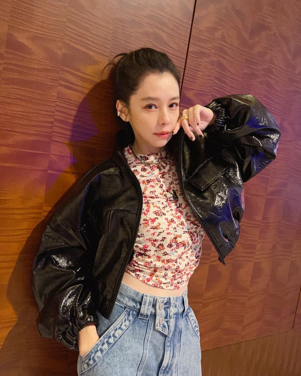 台灣女星徐若瑄90年代出道，是凍齡女星代表之一。
