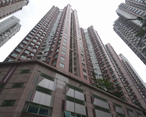 港運城1100萬易主。