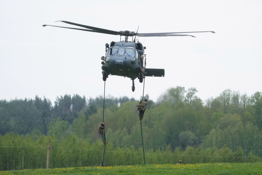 白俄羅斯近日在蘇瓦烏基走廊附近舉行軍演，引發歐洲多國戒備。路透社