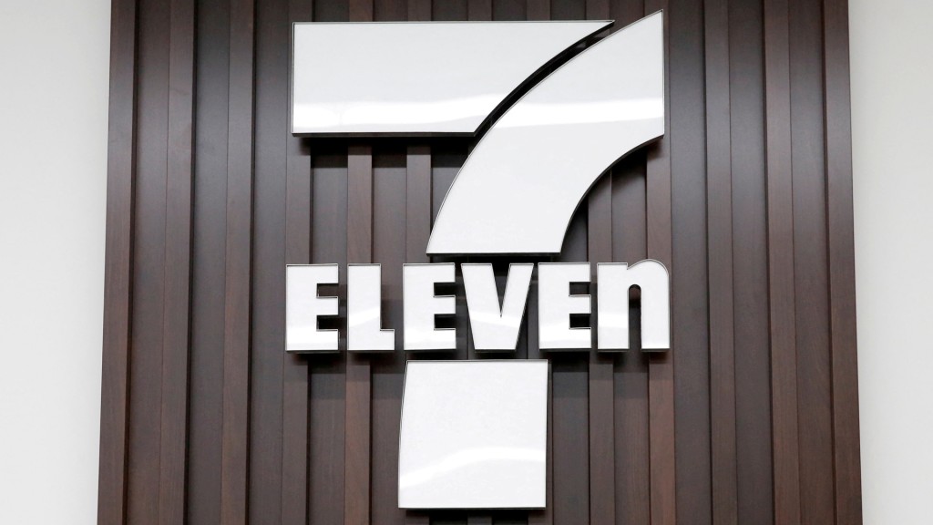 美國7-11亦加入裁員行列。REUTERS