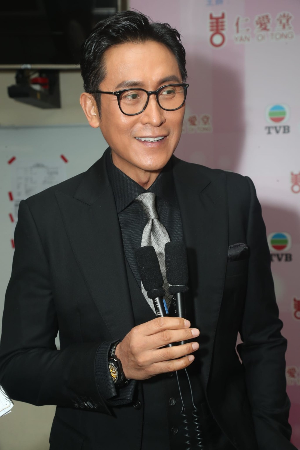 阿仔咁有才華,馬德鐘都話等佢自行發展呀!