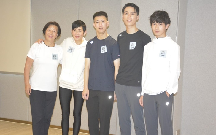 苏桦伟与母亲作为故事主人翁，都被吴君如、梁仲恒等人演绎及剧情感动。