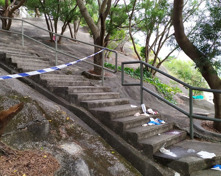 警方封鎖現場調查。歐陽偉光攝