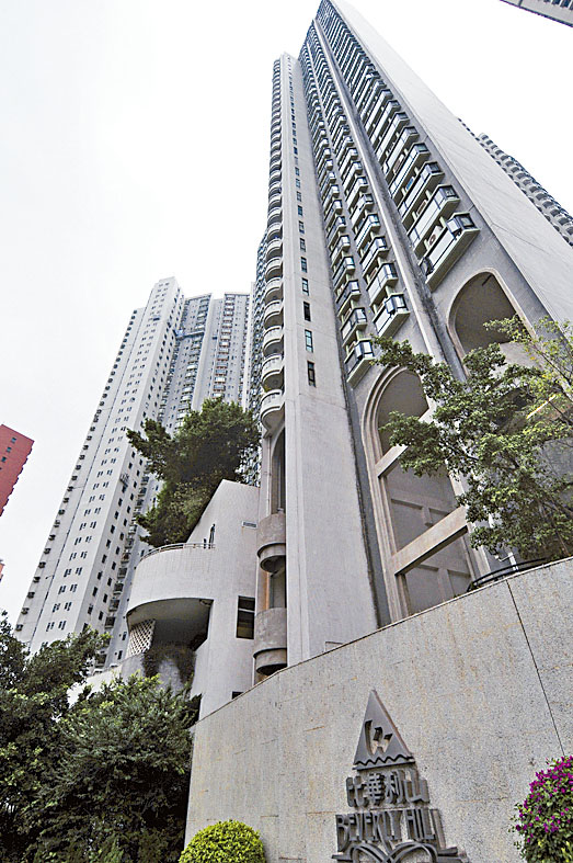 近期跑馬地比華利山交投略為增加，其中C座一個中高層單位，近期以3900萬連車位售出。