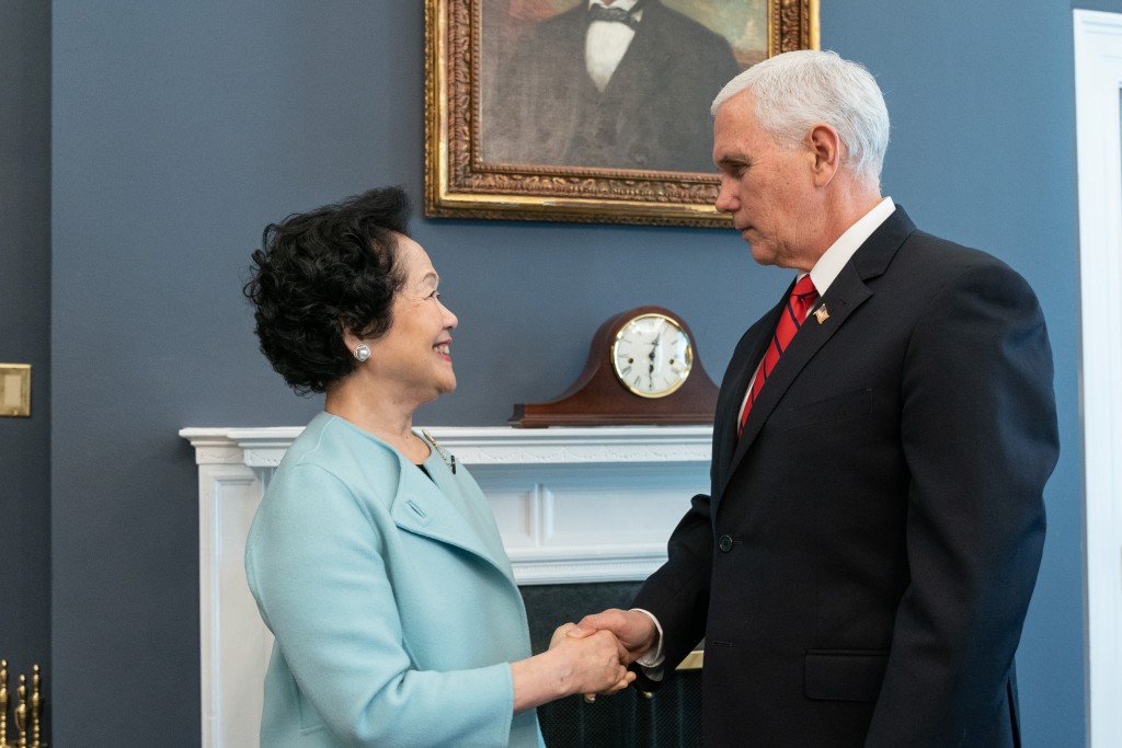 陳方安生2019年3月會晤美國時任副總統彭斯。