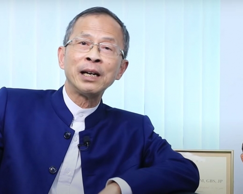 曾鈺成表示，希望9月立法會選舉不會出現一個逼使北京再次出手的局面。