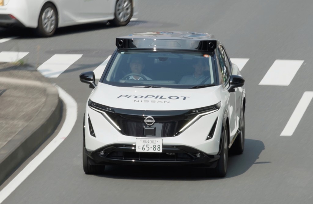 日產Ariya轎車搭載下一代自研輔助駕駛系統ProPILOT,在東京試行。美聯社 日產Ariya轎車搭載下一代自研輔助駕駛系統ProPILOT,在東京試行。美聯社
