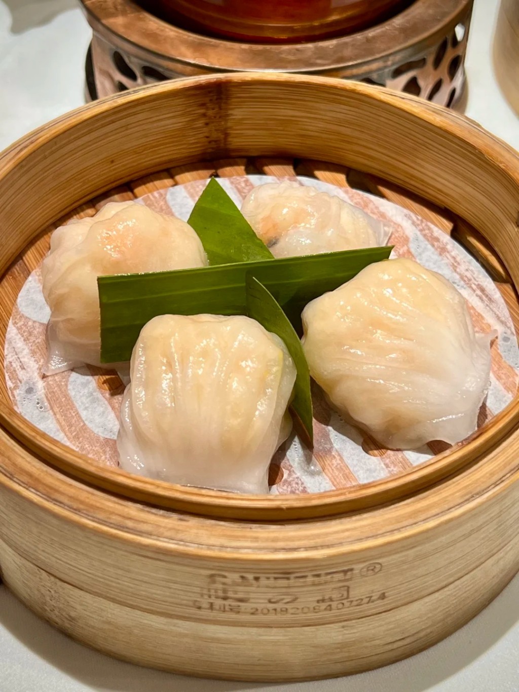 广州“5.1”实施早茶新规，对点心及茶位费等有规管。小红书＠银灯食府测评