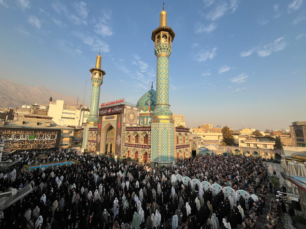 伊朗人民祈求降雨。美聯社