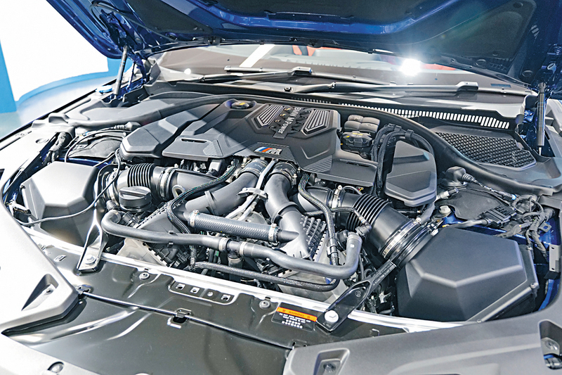 ●4.4公升V8雙Turbo引擎馬力625ps。