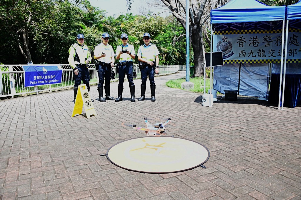 警方使用無人機進行執法。楊偉亨攝 警方使用無人機進行執法。楊偉亨攝
