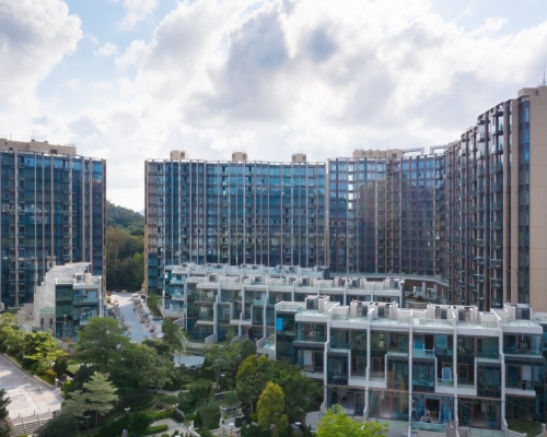 山水盈3日沽11伙 至今套現逾10億